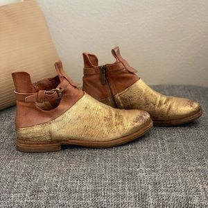 AS 98 + Free People Big Sur gold Bootie size 38